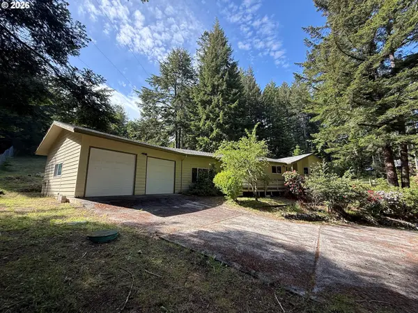 34446 Cedar Valley Rd, GoldBeach, OR 97444