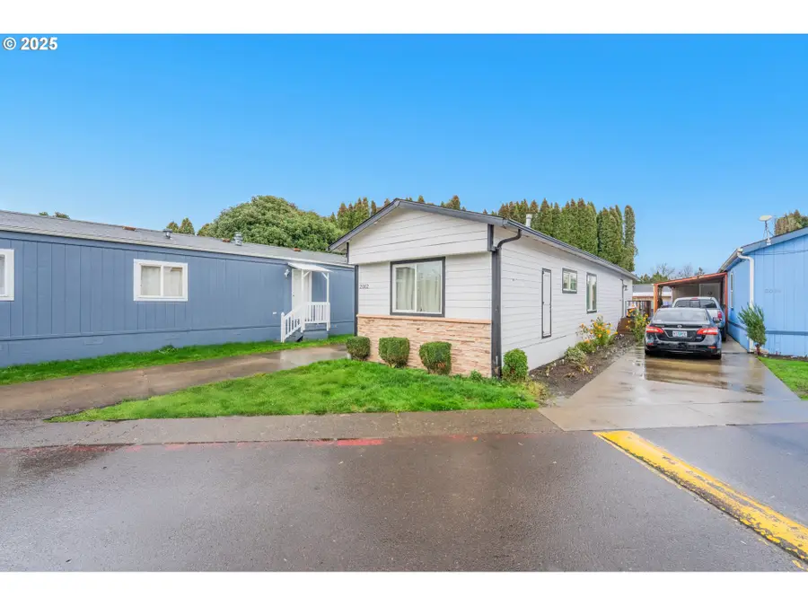 2012 Kennedy Cir #10, Keizer, OR 97303 - #2