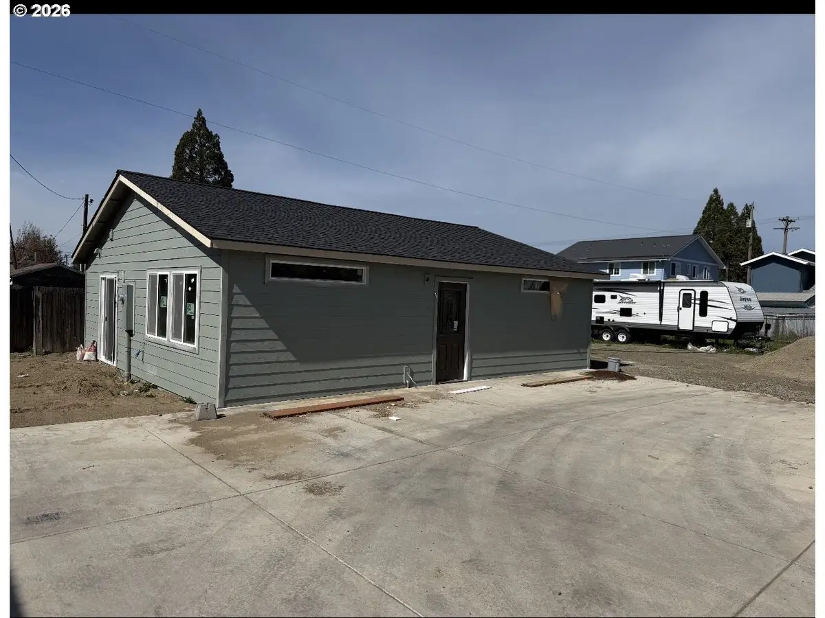 550 19th St, Springfield, OR 97477 - #1