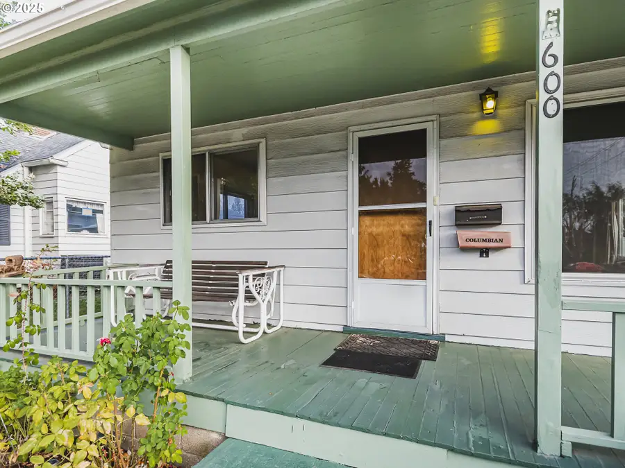 600 W 27th St, Vancouver, WA 98660 - Image #3