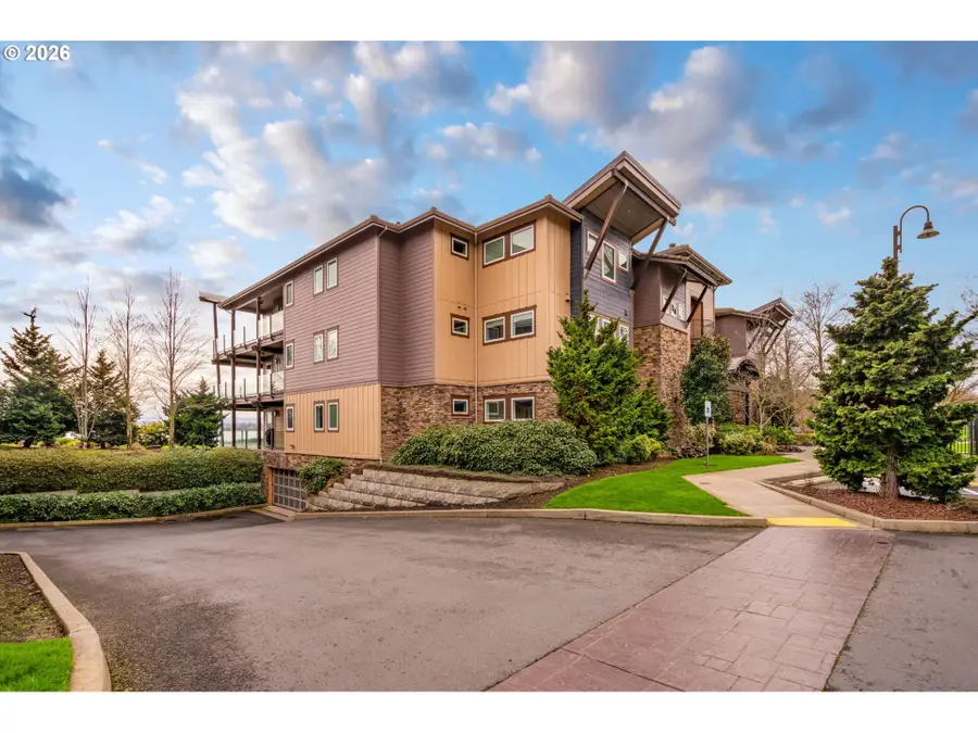 5841 SE Columbia Way #104, Vancouver, WA 98661 - #3