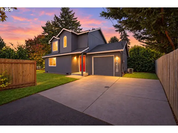 9218 SE Lincoln St, Portland, OR 97216