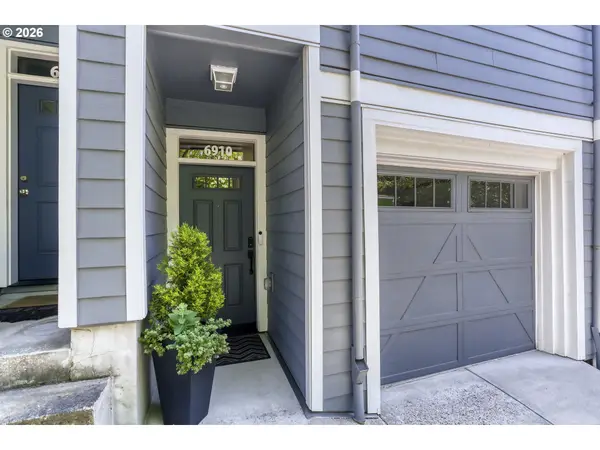 6910 N Charleston Ave, Portland, OR 97203