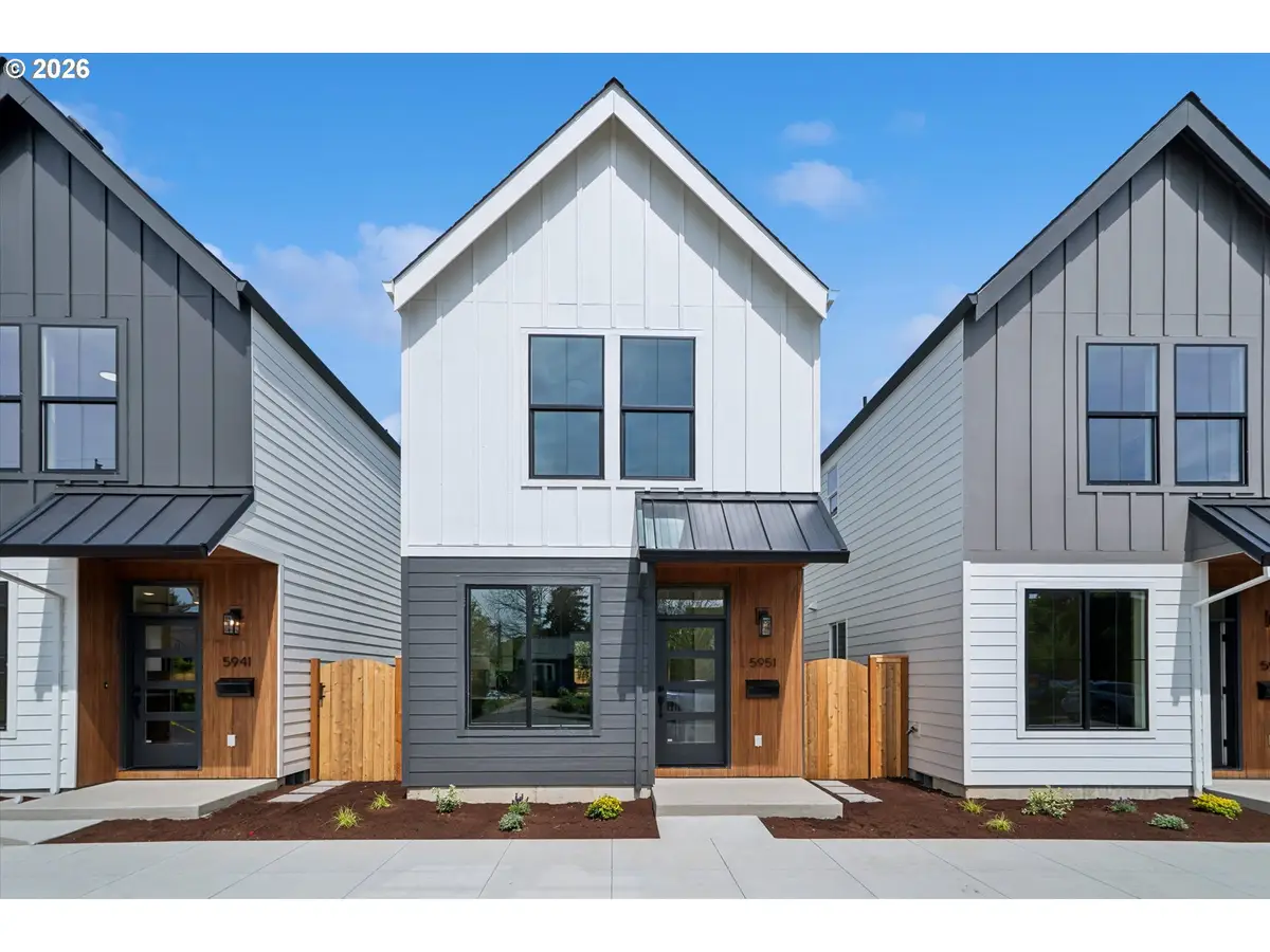 5951 SE Reedway St, Portland, OR 97206 - #1