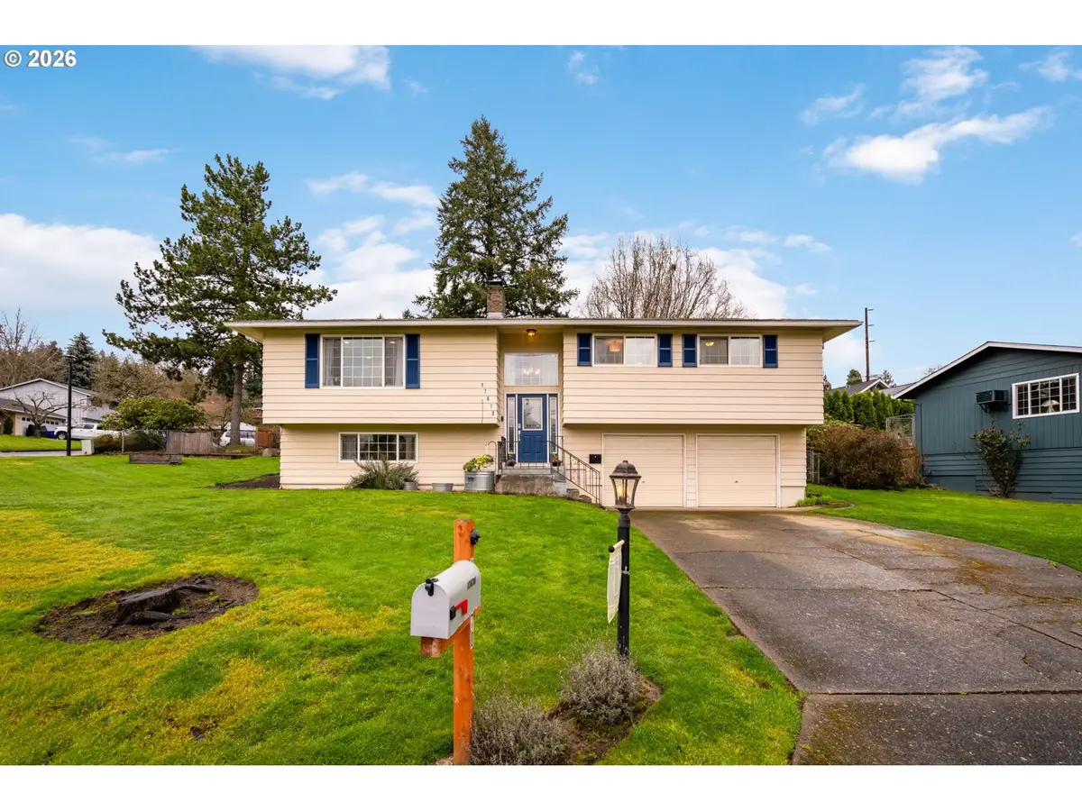 17670 SE Emerald Dr, Milwaukie, OR 97267 - #1