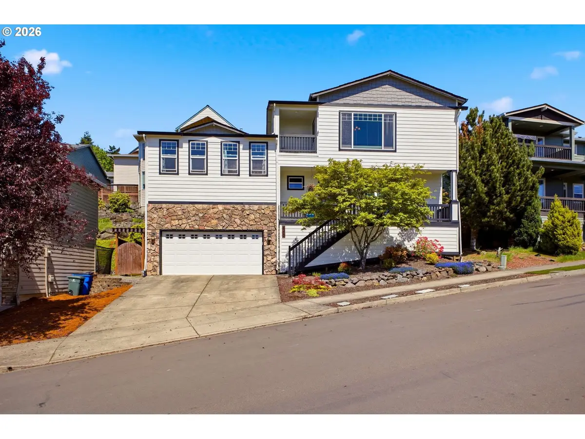 843 W Y St, Washougal, WA 98671 - #1
