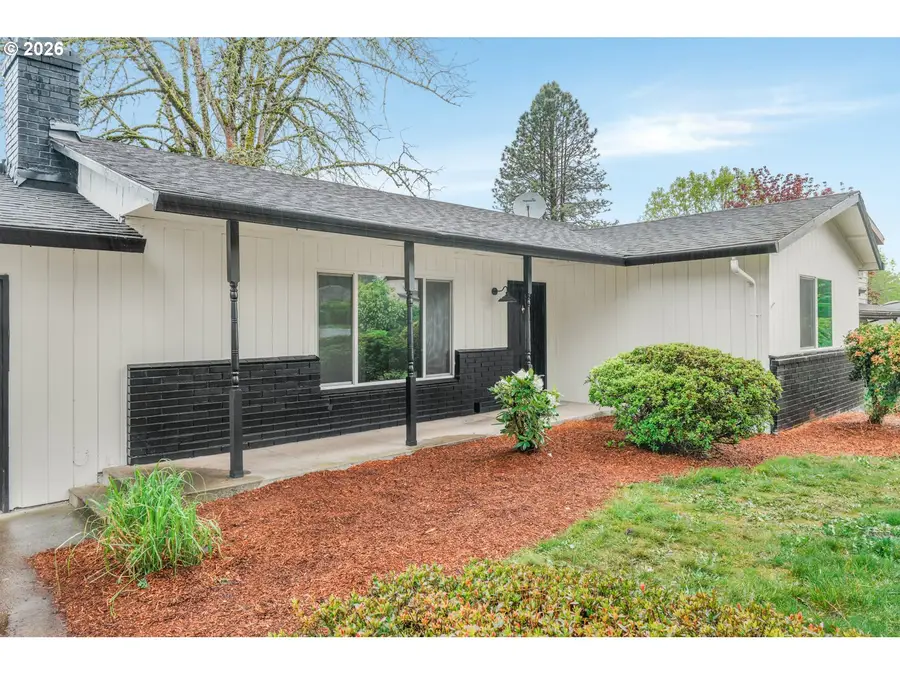 7923 SE 105th Ave, Portland, OR 97266 - #2