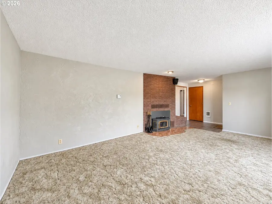 125 NW 11th Ave, Canby, OR 97013 - #3