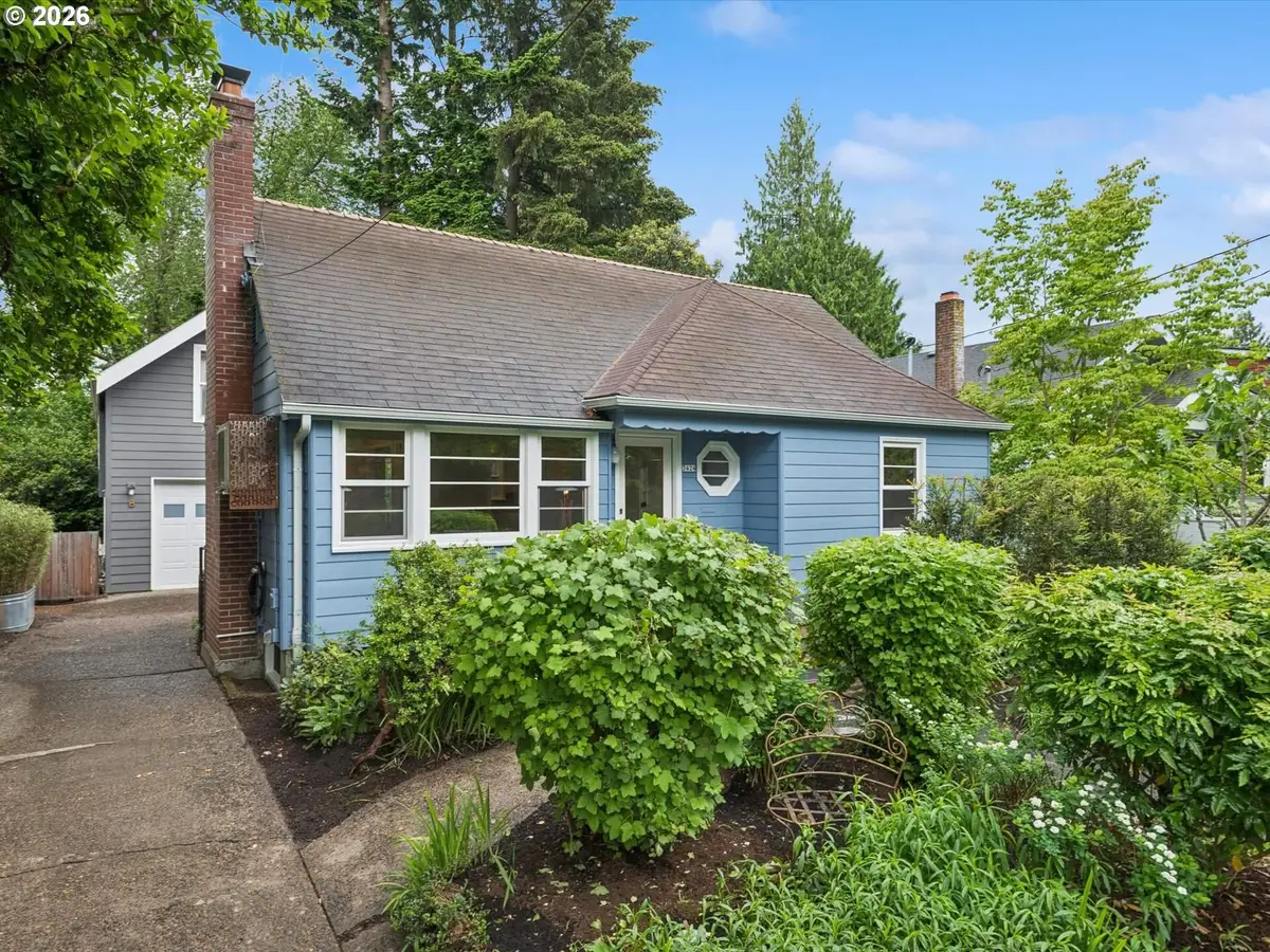 3424 SE Tibbetts St, Portland, OR 97202 - #1