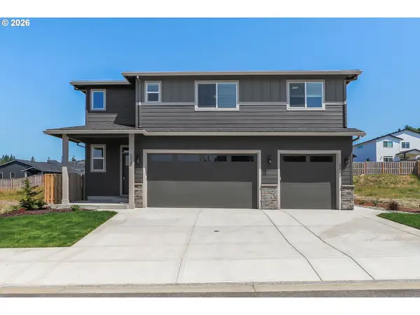 2043 E Otter Loop #64, LaCenter, WA 98629