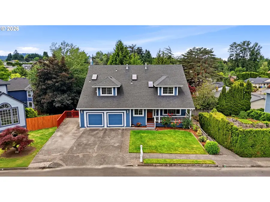 611 SE Lovrien Pl, Gresham, OR 97080 - #2