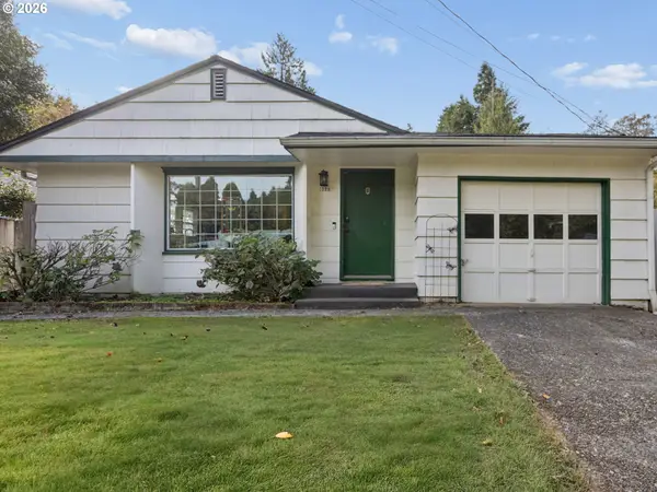 1328 Oak St, LakeOswego, OR 97034