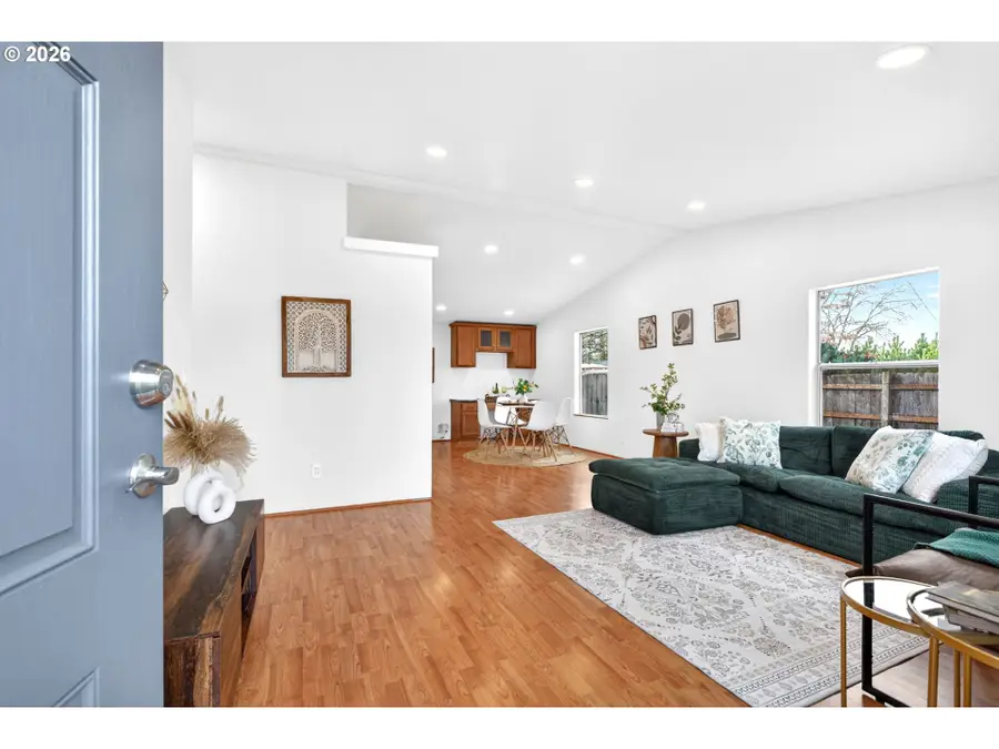 110 S Harrison St, Newberg, OR 97132 - #2