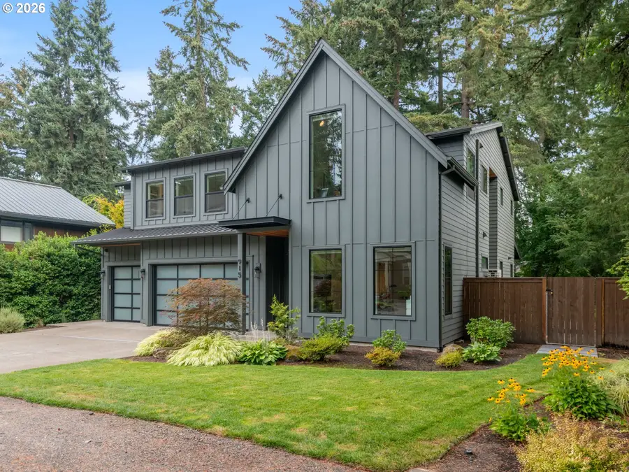 915 Oak Ter, Lake Oswego, OR 97034 - #2