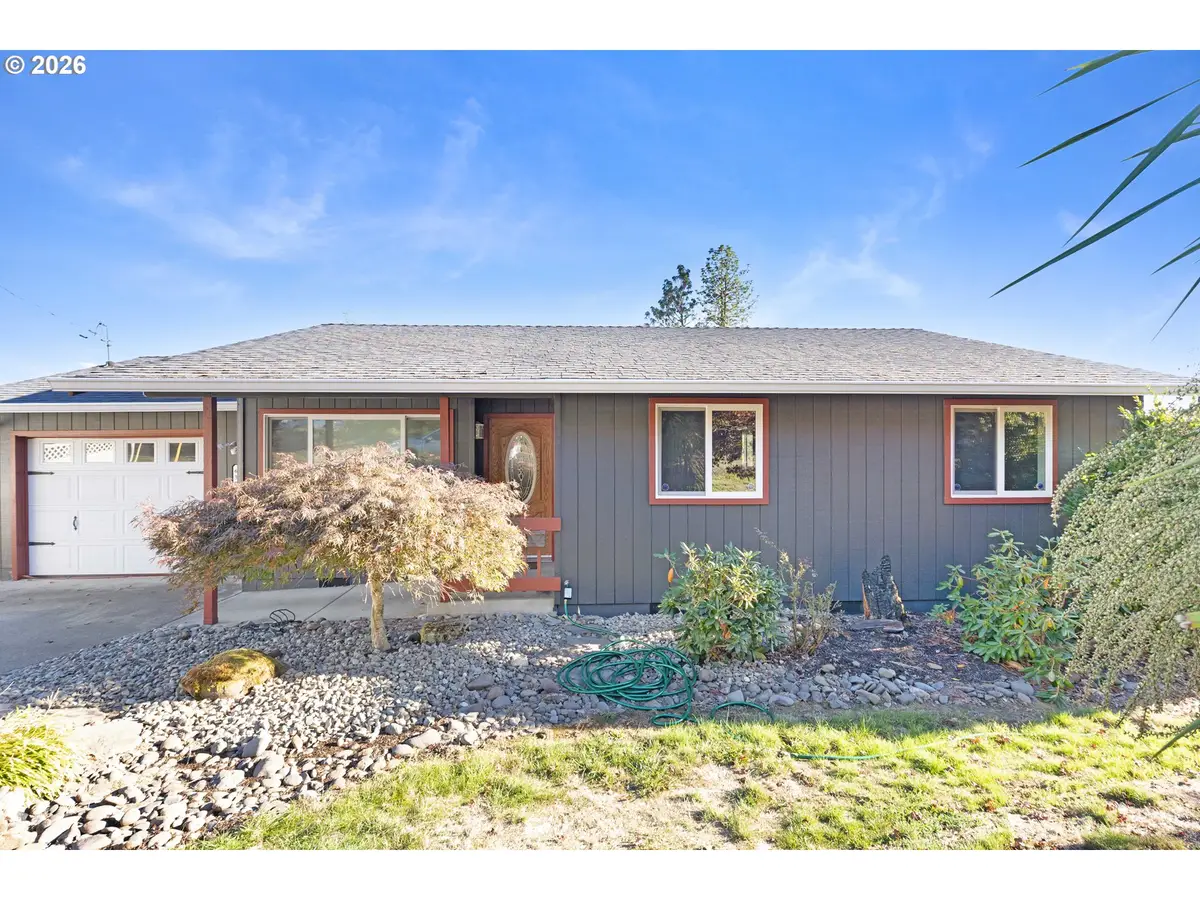 630 W Sixth Ave, Sutherlin, OR 97479 - #1