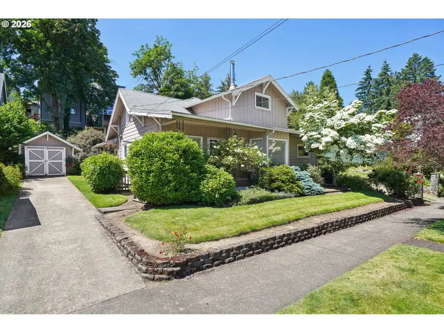 710 11th St, Oregon City, OR 97045 - #2