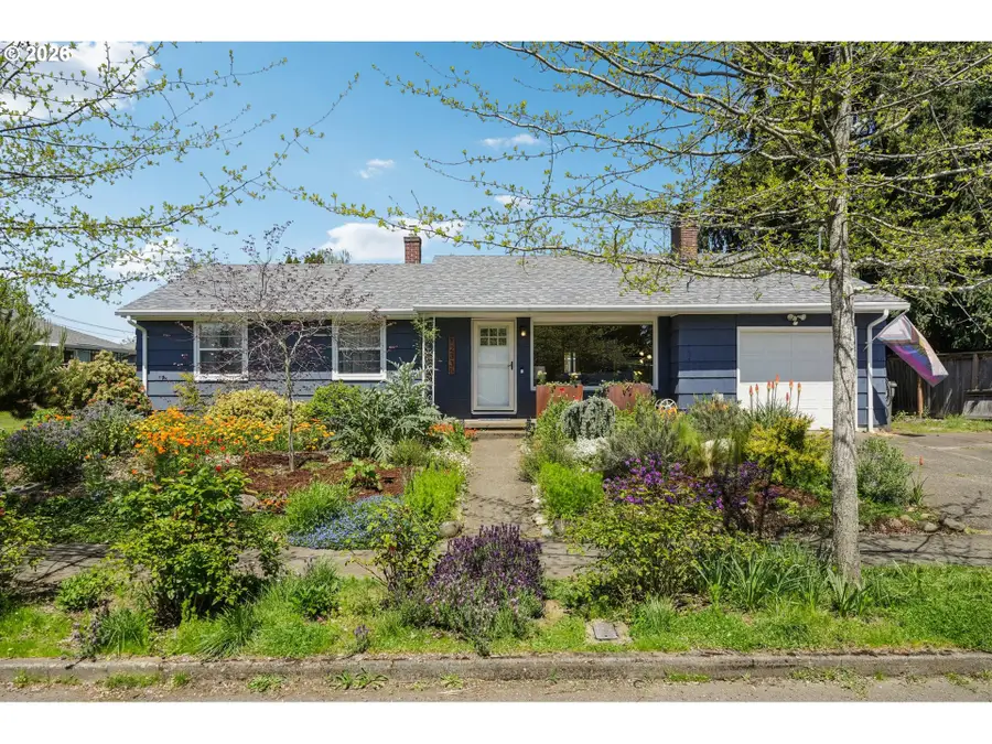 12335 SE Salmon St, Portland, OR 97233 - #2