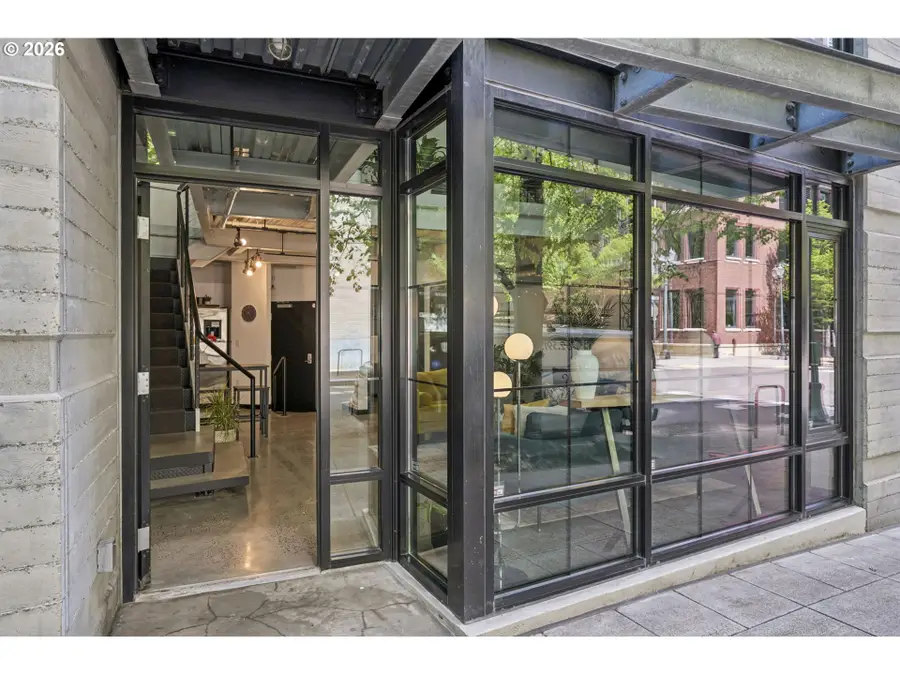 1030 NW 12th Ave #TH2, Portland, OR 97209 - #2