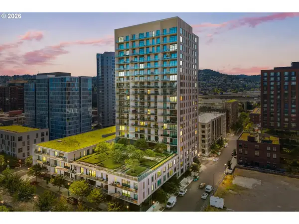 1150 NW Quimby St #1206, Portland, OR 97209