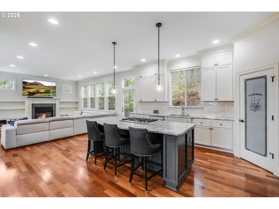 1880 NW Deette Dr, Portland, OR 97229 - #3