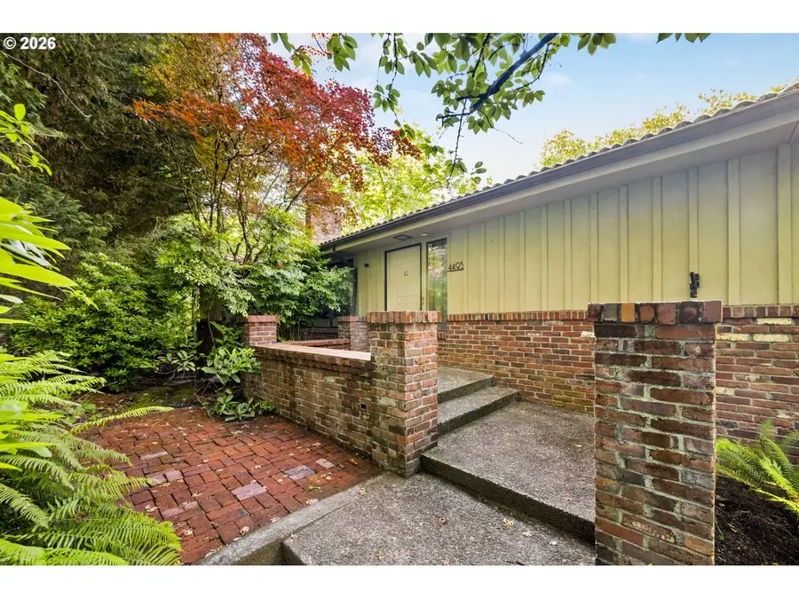 4495 SE Aldercrest Rd, Milwaukie, OR 97222 - #3