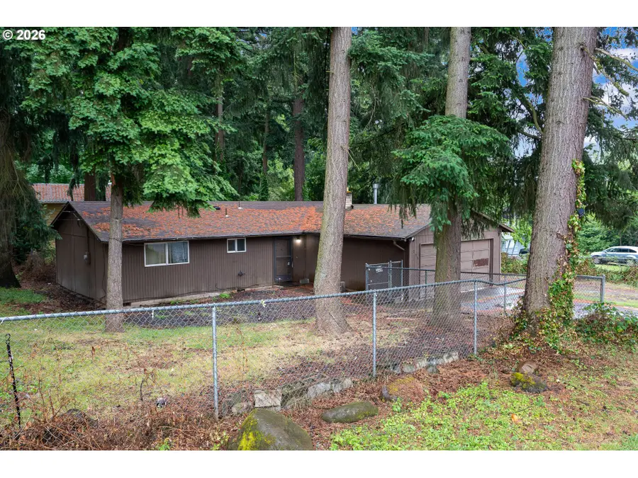 230 NE 160th Ave, Portland, OR 97230 - #3