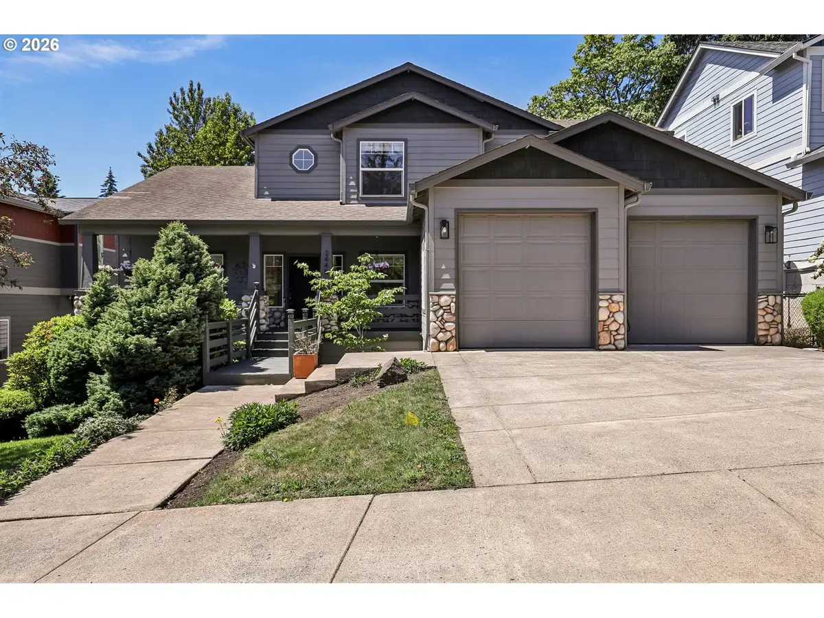 2445 W 10th St, Washougal, WA 98671 - #1