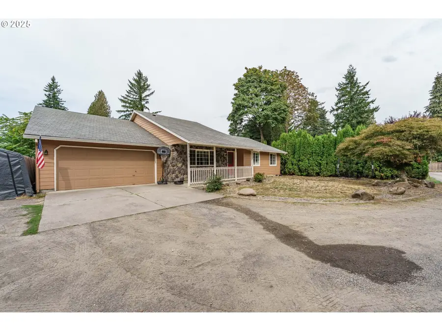 569 22nd St, Washougal, WA 98671 - Image #2