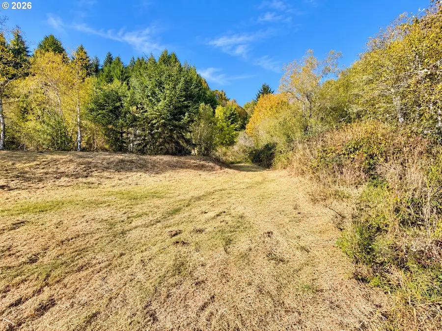 Lakeland Dr, Lakeside, OR 97449 - #3