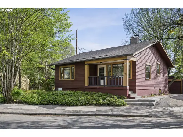 1426 SE Harrison St, Portland, OR 97214