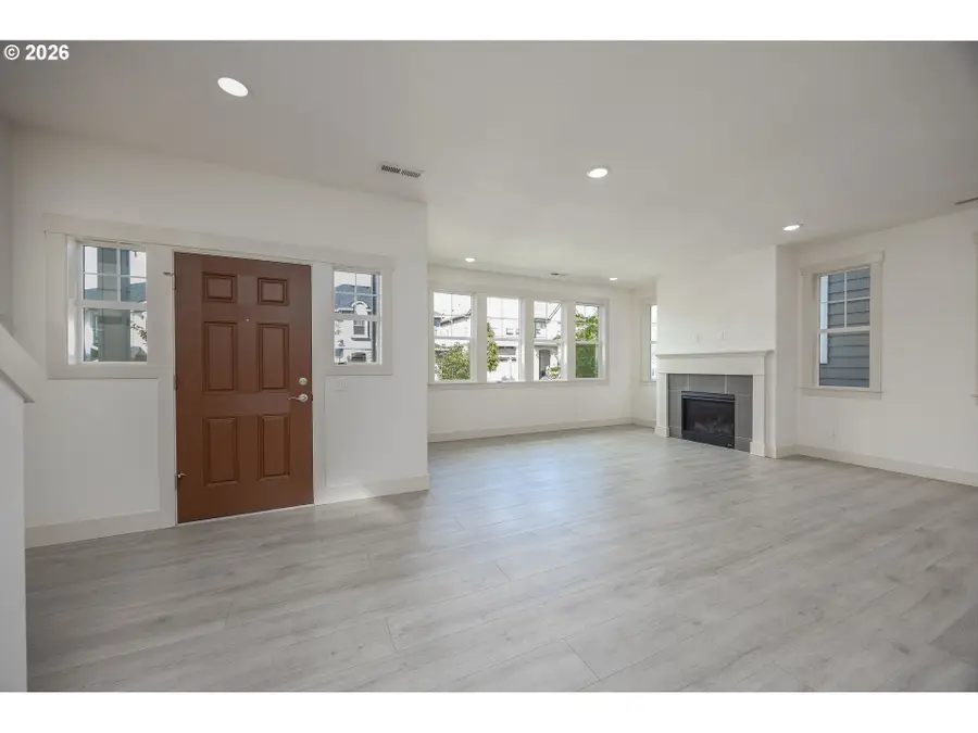 15158 NW Evelyn St, Portland, OR 97229 - #2