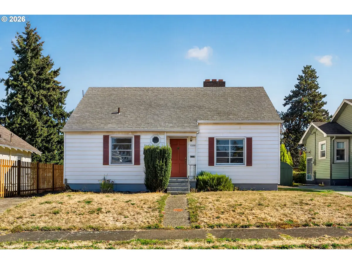 7224 N Omaha Ave, Portland, OR 97217 - #1