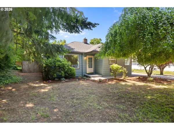 1053 SE Barnes Rd, Gresham, OR 97080