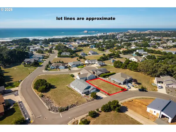 860 Spyglass Dr #2700, Bandon, OR 97411