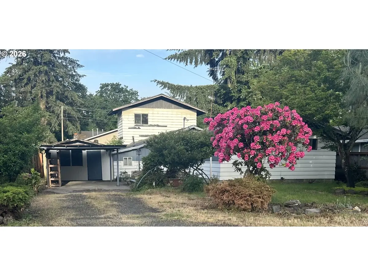 395 N 11th St, Saint Helens, OR 97051 - #1