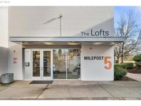 900 NE 81st Ave, Portland, OR 97213