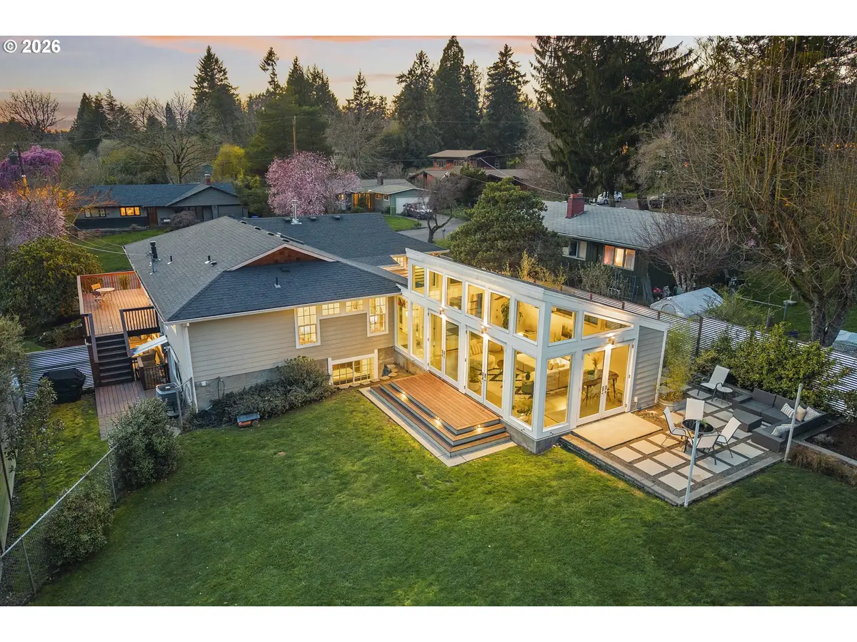 4704 SW 53rd Ave, Portland, OR 97221 - #1