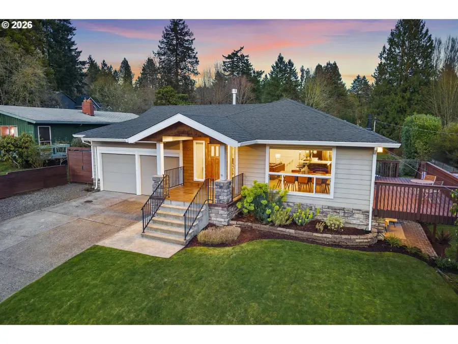 4704 SW 53rd Ave, Portland, OR 97221 - #2