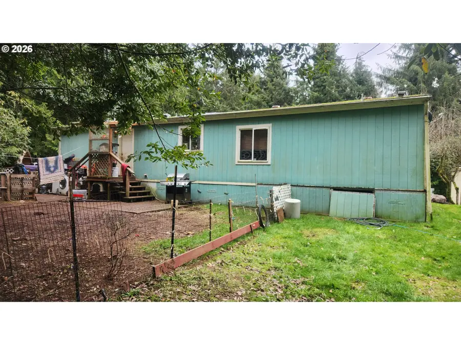 5046 N Loftus Rd, Florence, OR 97439 - #3