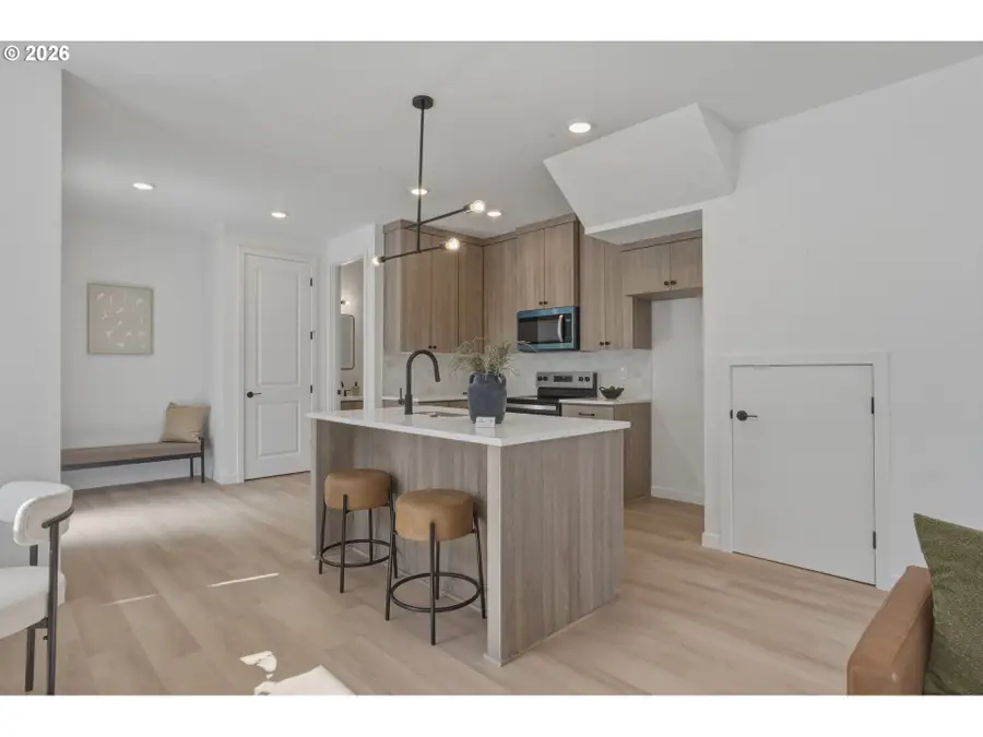 6189 N Albina Ave #1, Portland, OR 97217 - #3
