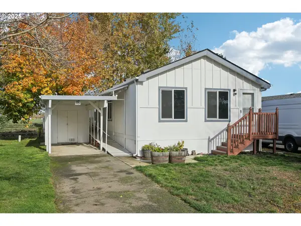 1999 Jansen Way #16, Woodburn, OR 97071