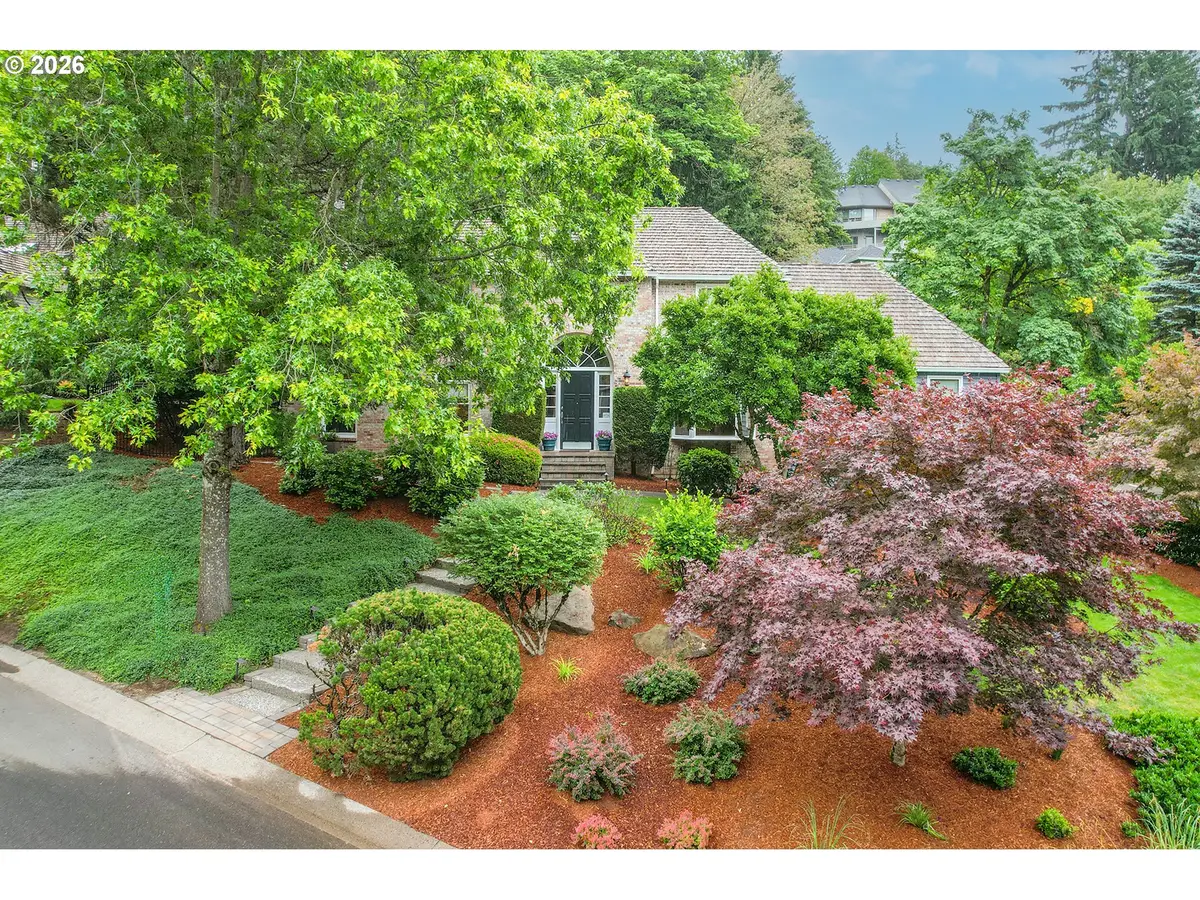 2525 Bree Ct, Lake Oswego, OR 97034 - #1