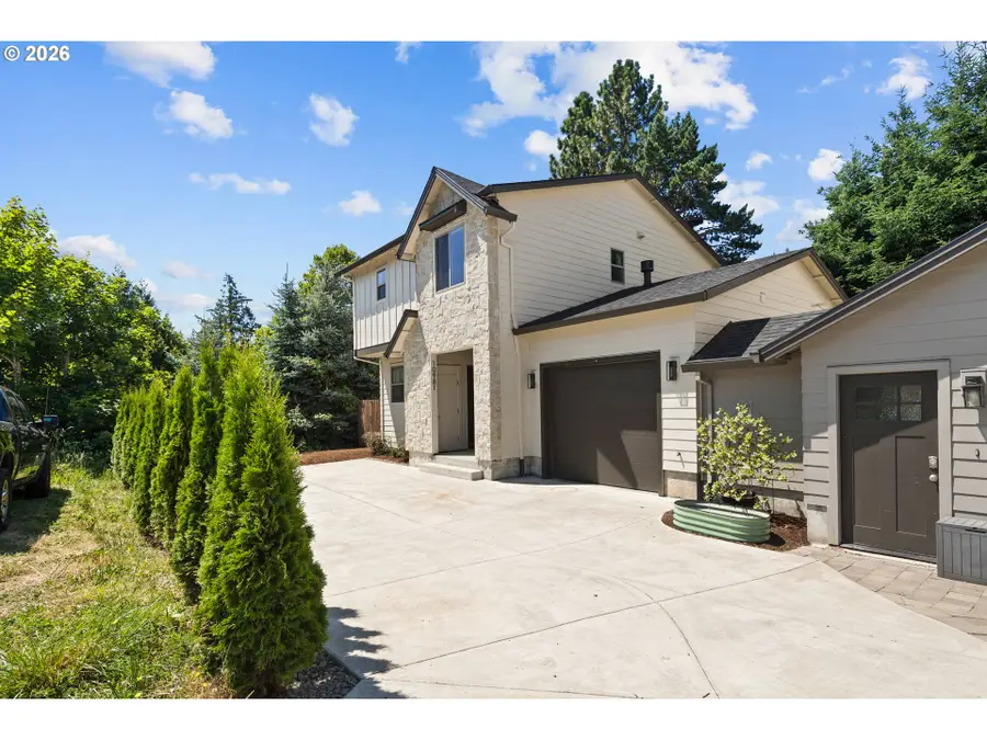 10981 SE 129th Ave, Happy Valley, OR 97086 - #2