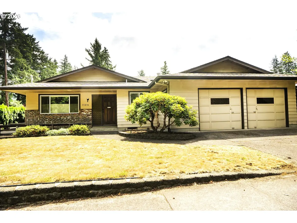 15236 SE Kelly St, Portland, OR 97236 - #1