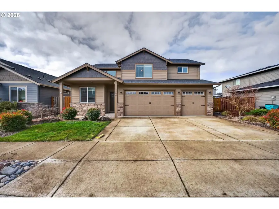 1706 NW 26th Ave, Battle Ground, WA 98604 - #2