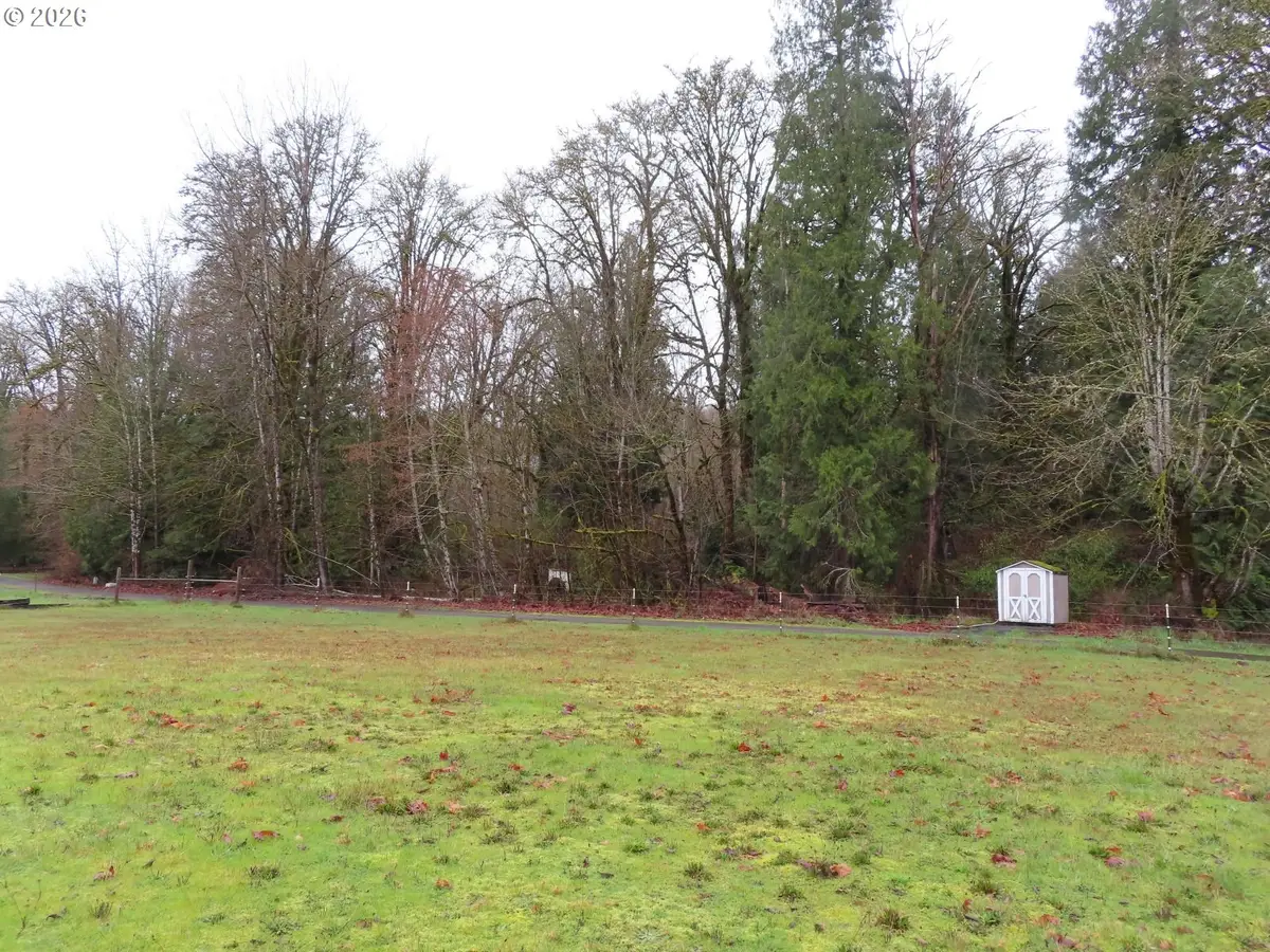 235 Anchor Rd, Castle Rock, WA 98611 - #1