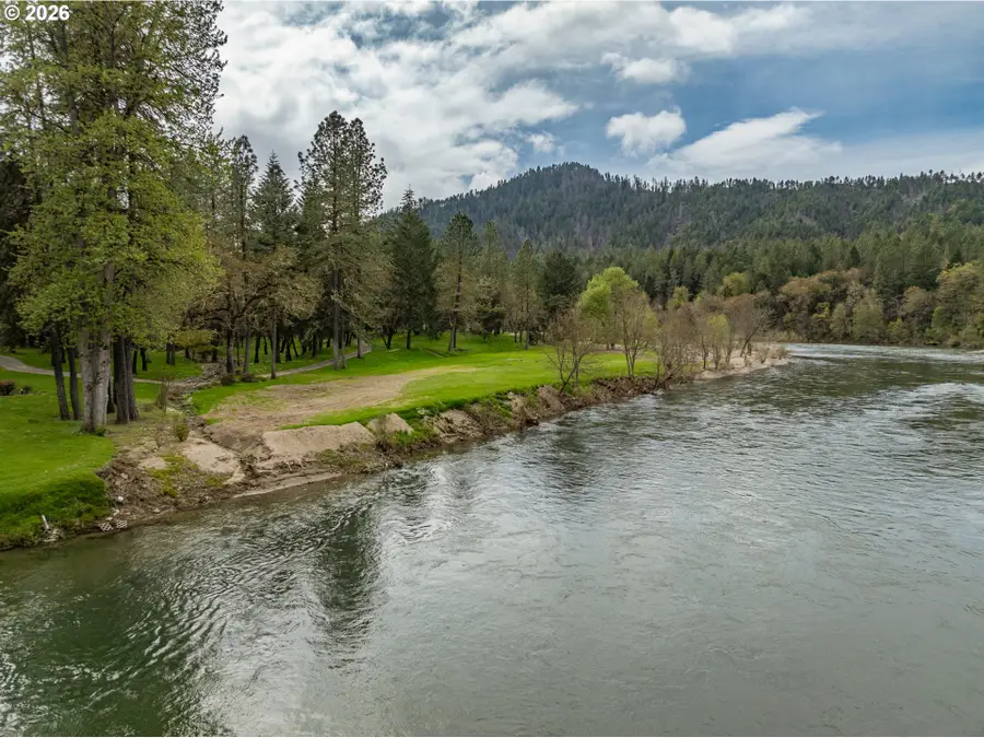 503 Quail Ln, Grants Pass, OR 97526 - #3