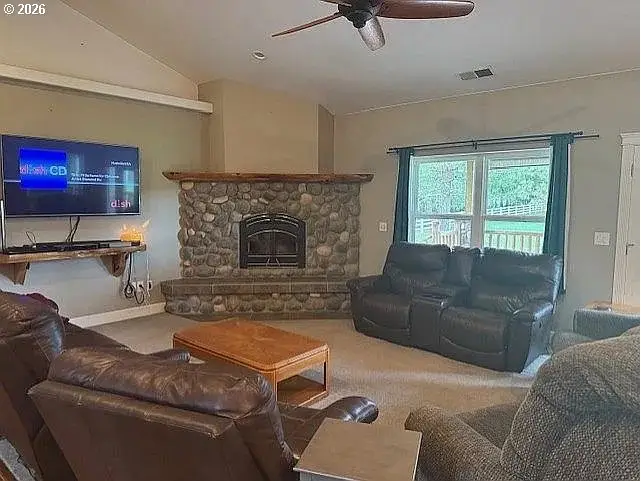 300 Mattie K Ln, Roseburg, OR 97471 - #3