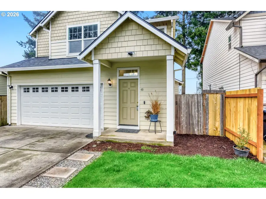 43 S 20th Ave, Cornelius, OR 97113 - #2