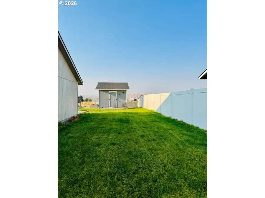 435 Cardinal Pl, Umatilla, OR 97882 - #2